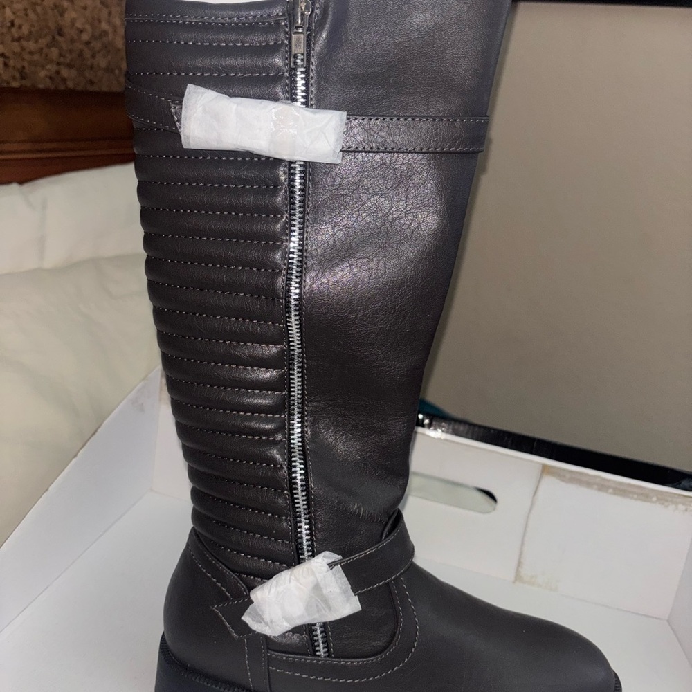 Never-Worn ❌BRAND NEW❌Women’s Classy | Luxury |Stylish Leather Boots